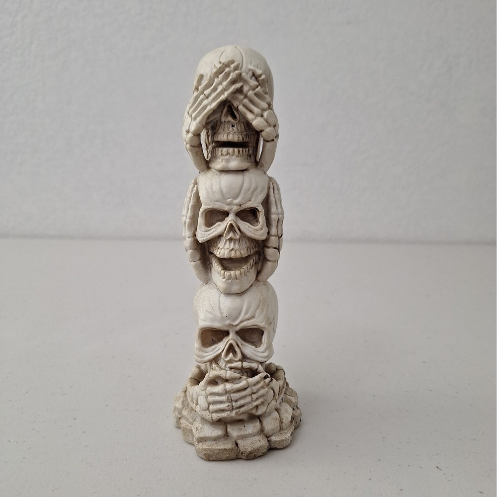 See No Evil Three Stacked Human Skulls Halloween Figurine 8" Vintage See Des